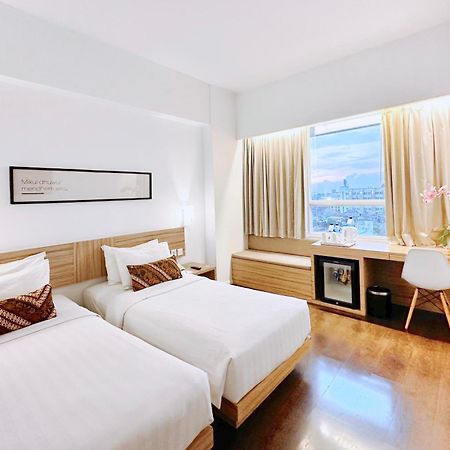 Hotel Grand Zuri Malioboro Yogyakarta Esterno foto
