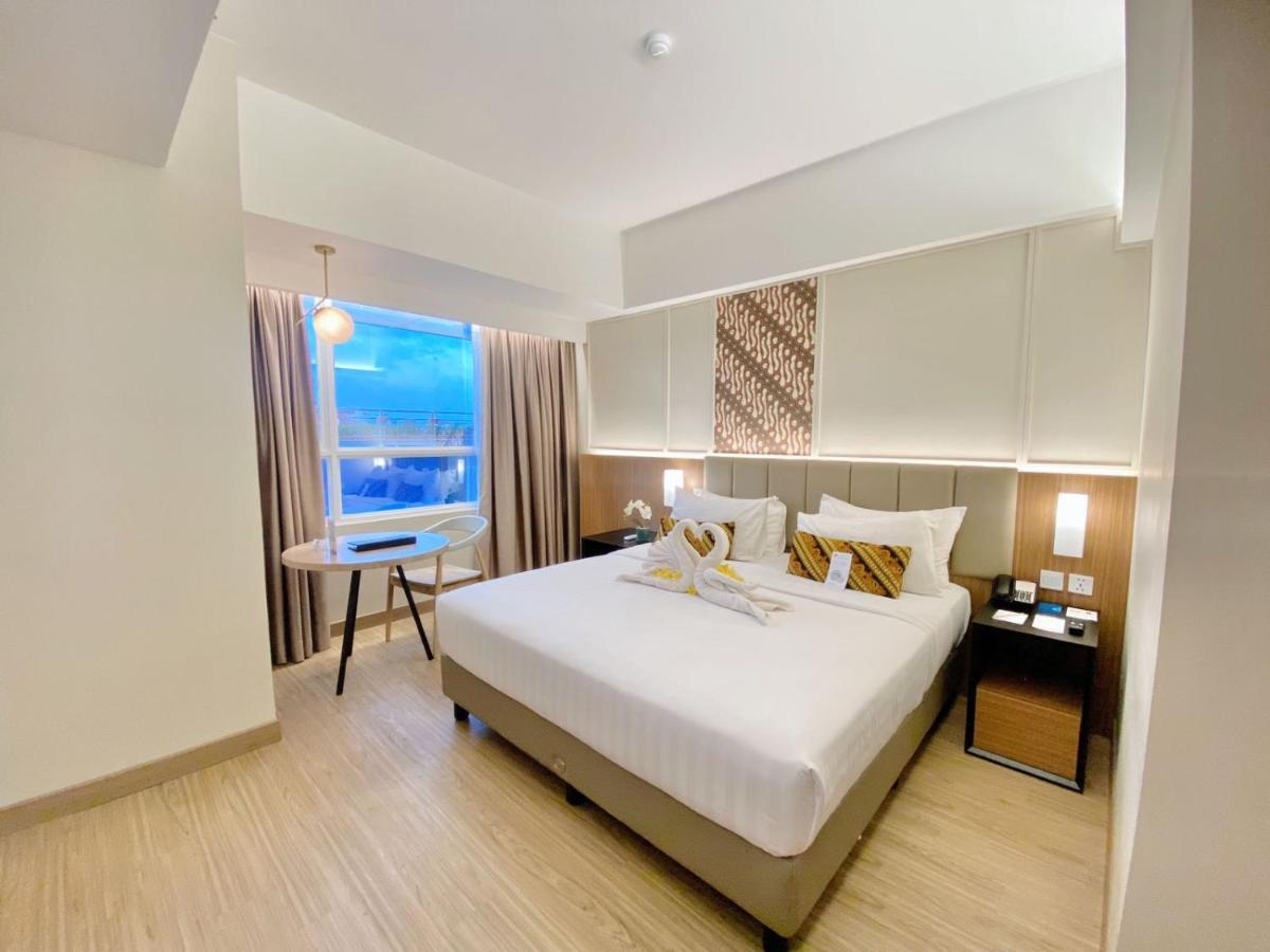 Hotel Grand Zuri Malioboro Yogyakarta Esterno foto