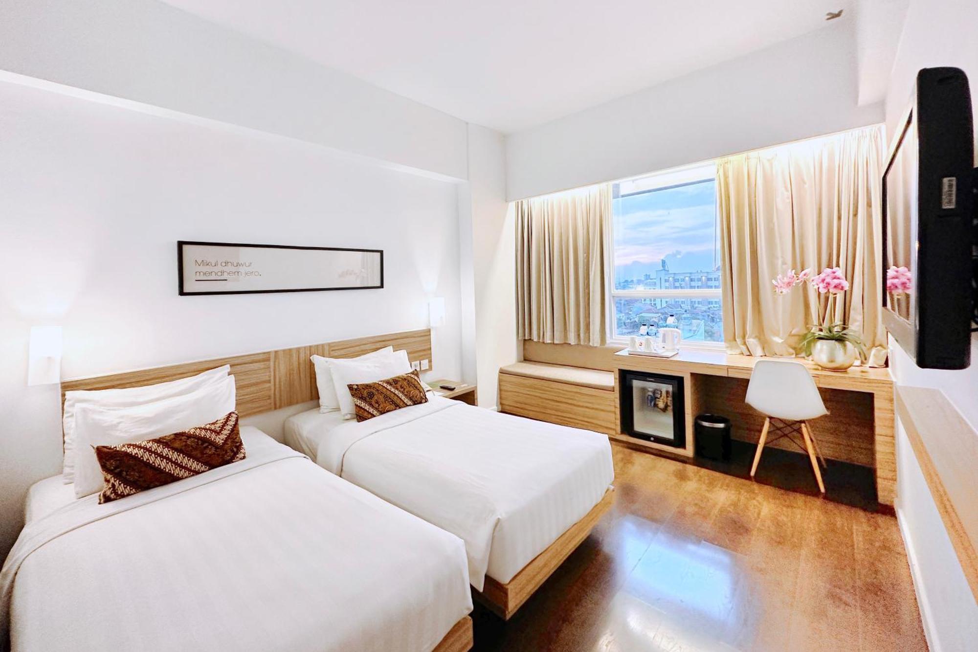 Hotel Grand Zuri Malioboro Yogyakarta Esterno foto