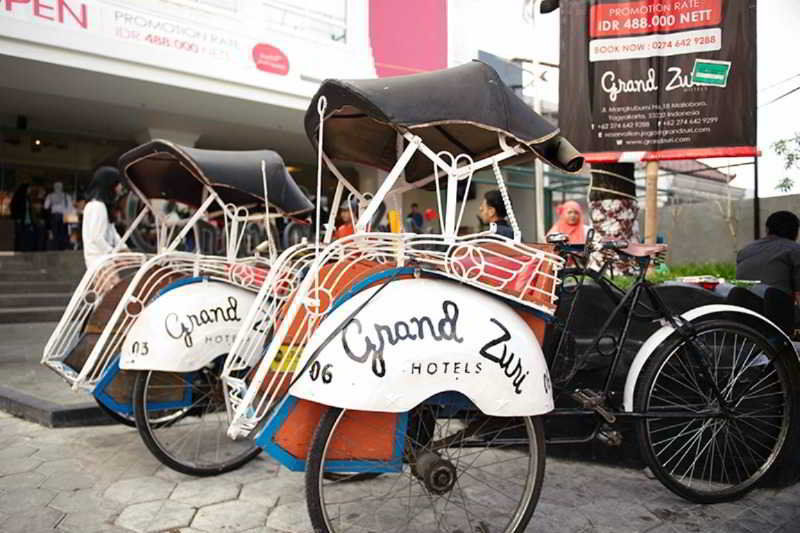 Hotel Grand Zuri Malioboro Yogyakarta Esterno foto