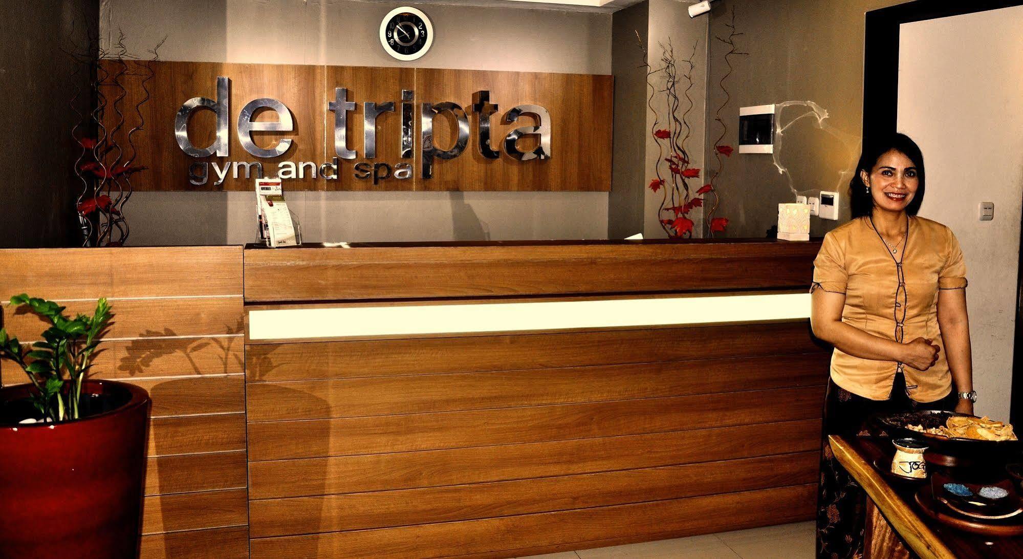 Hotel Grand Zuri Malioboro Yogyakarta Esterno foto